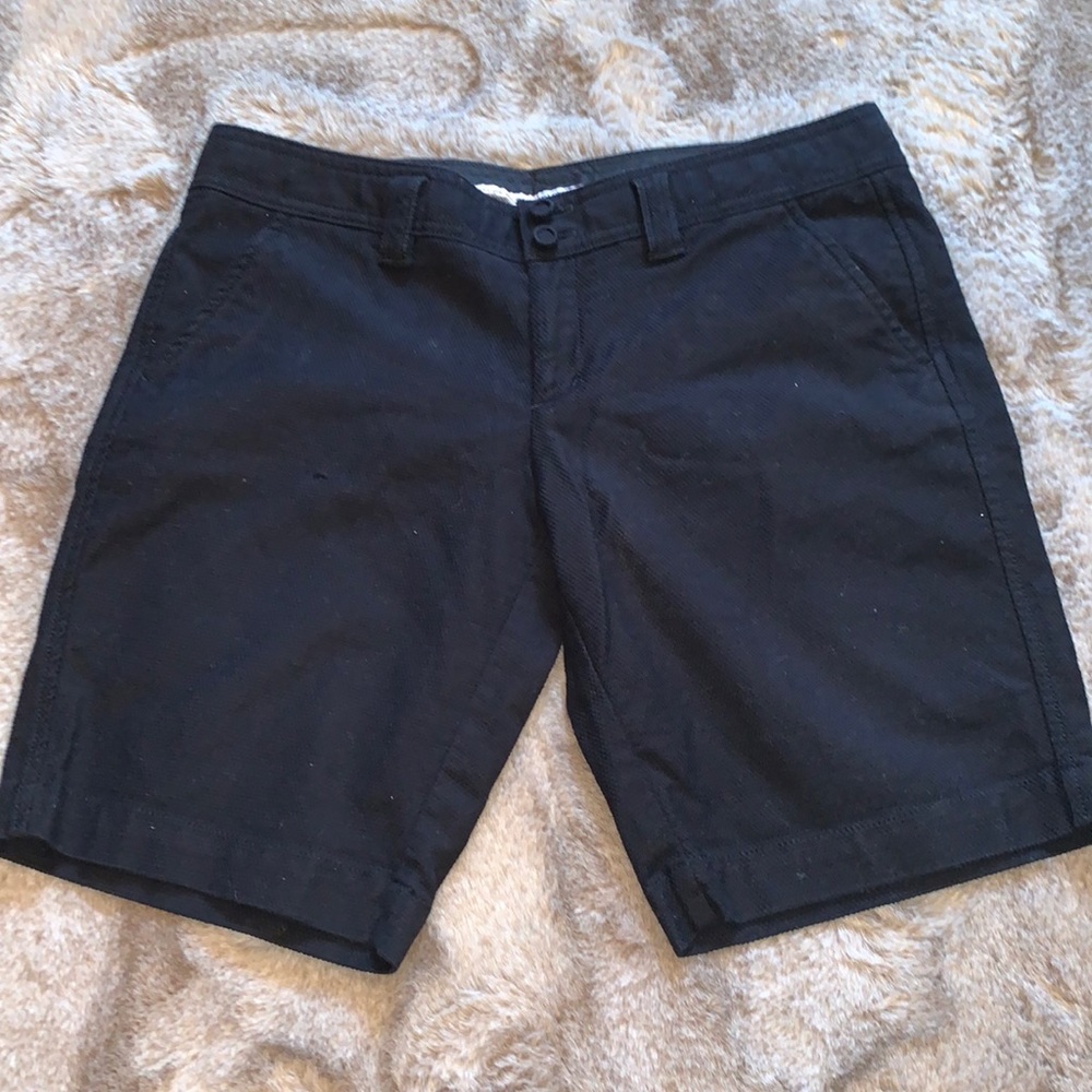 JUICY COUTURE Y2K Black Walking Shorts Bermuda Preppy Streetwear Neutral